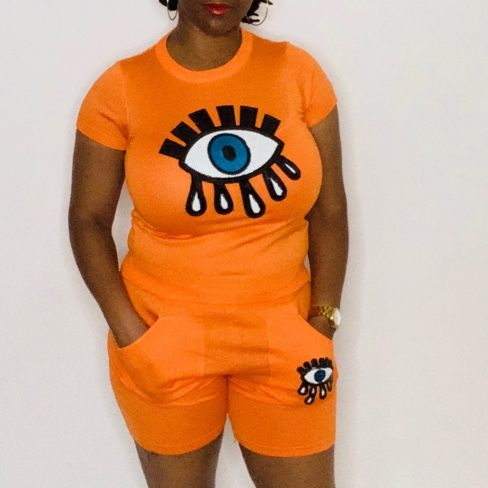 "Eye Don't Care" Set.